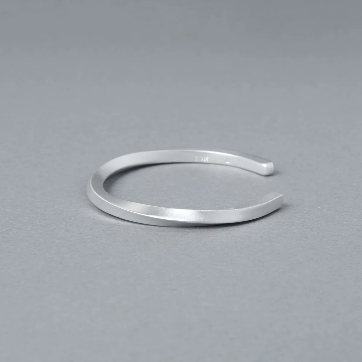 シルバー925 バングル |幅4mm