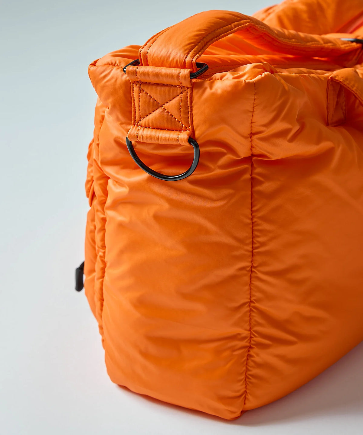 PADDING SHOULDER BAG