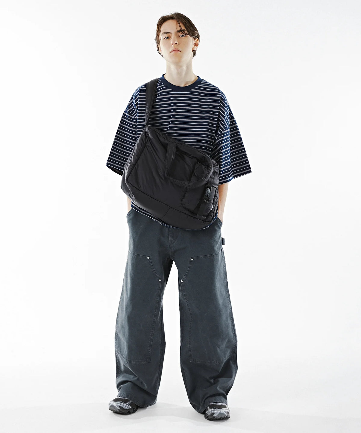 PADDING SHOULDER BAG