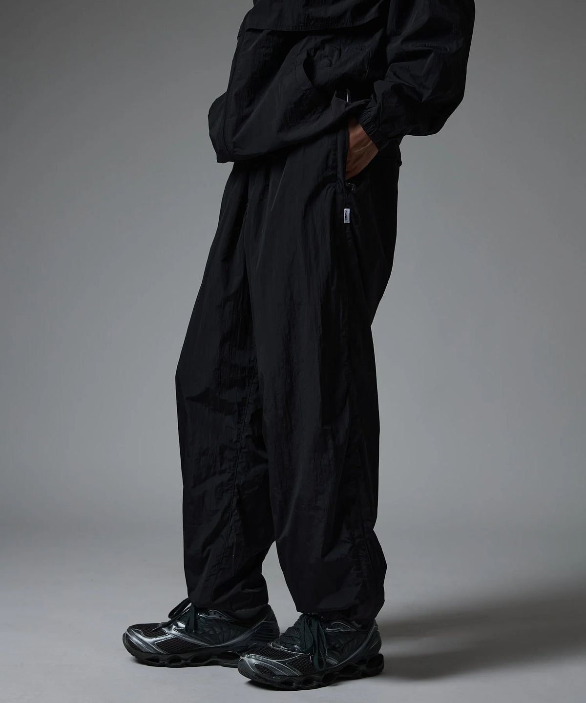 ALL-ROUND TECH PANTS