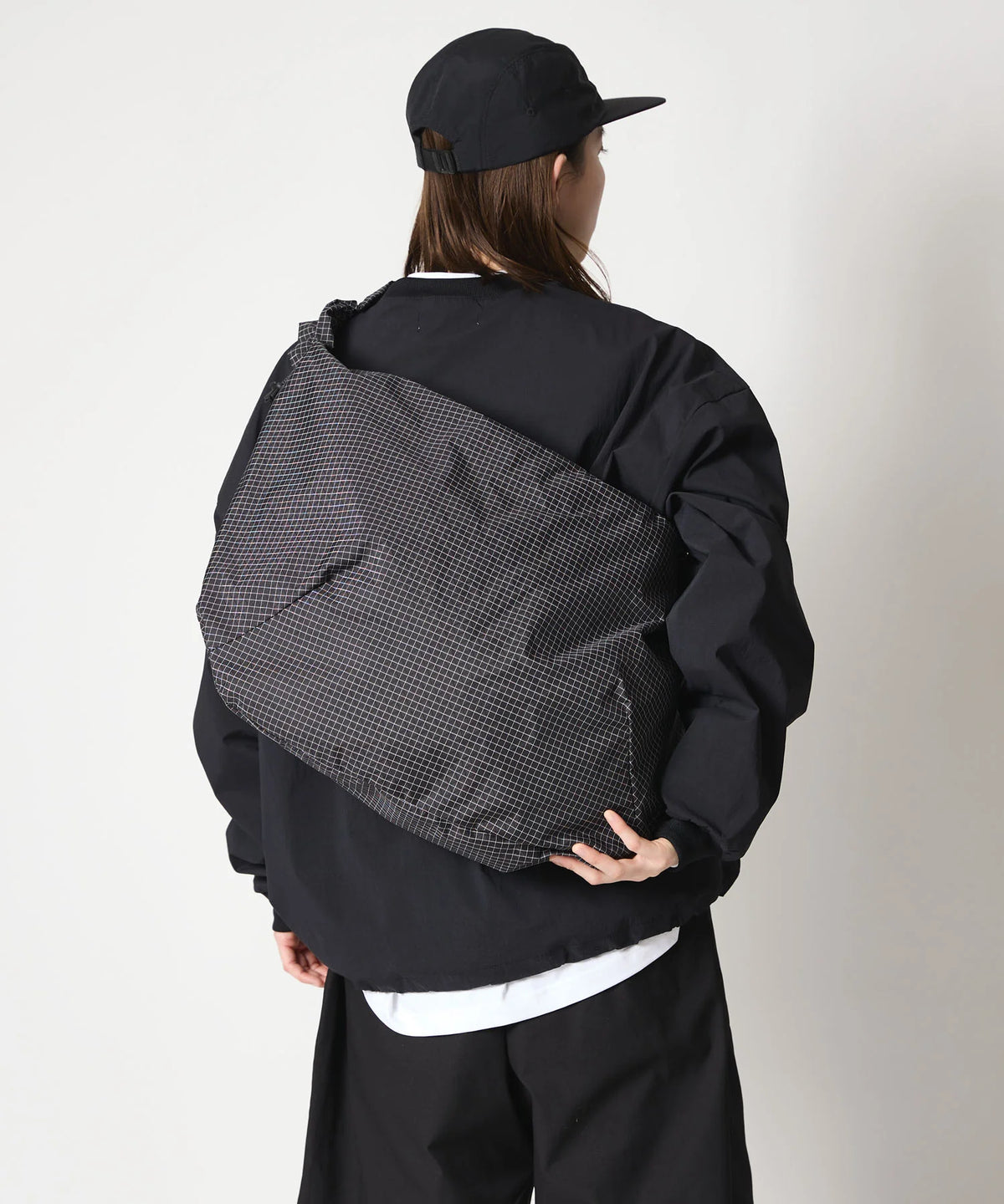 GATHER MESSENGER BAG