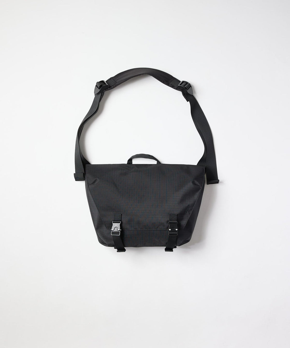 COMPACT MESSENGER BAG