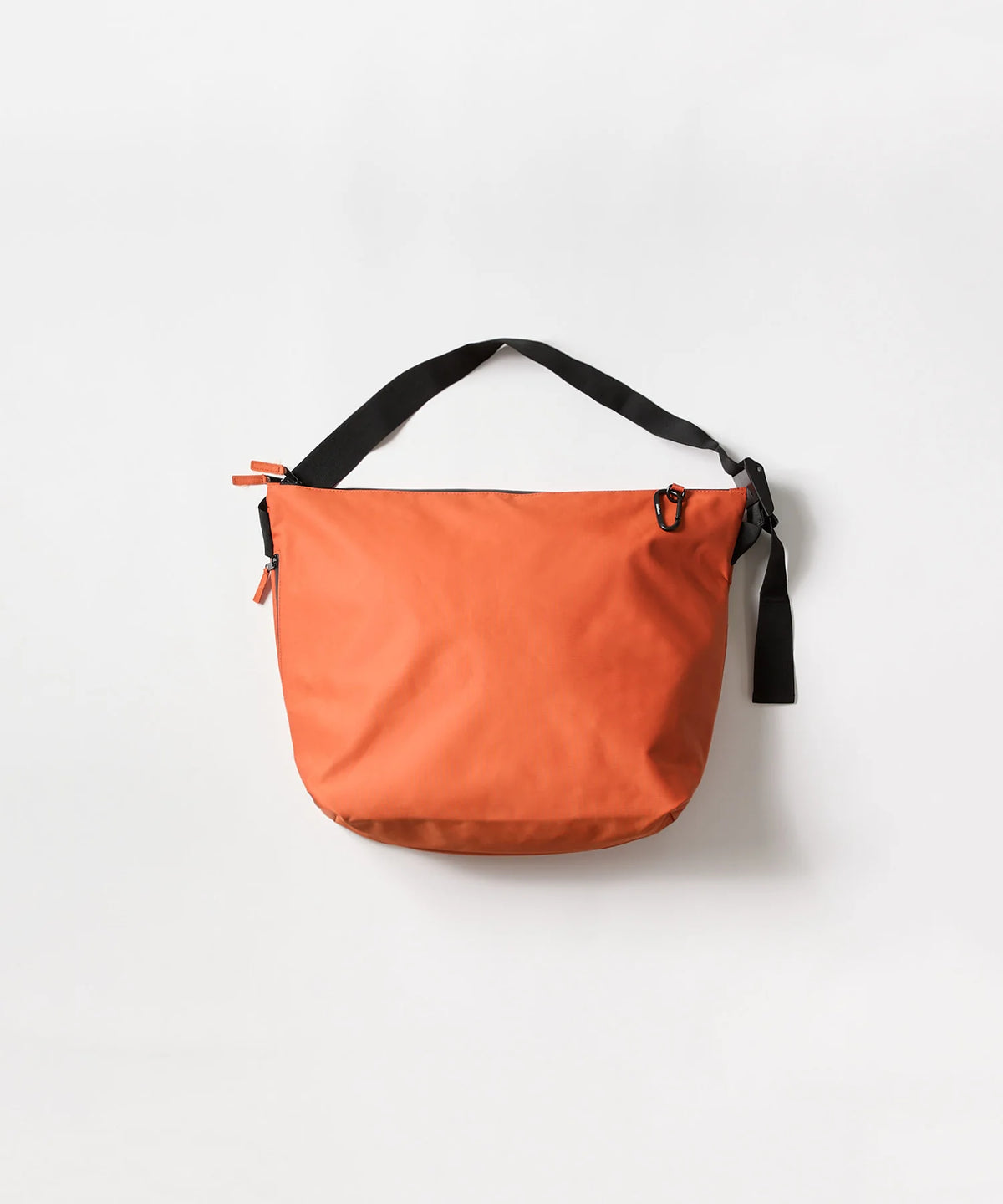 NYLON MESSENGER BAG meltum メルタム
