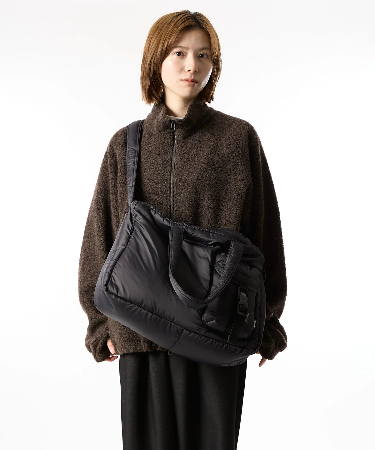 PADDING SHOULDER BAG