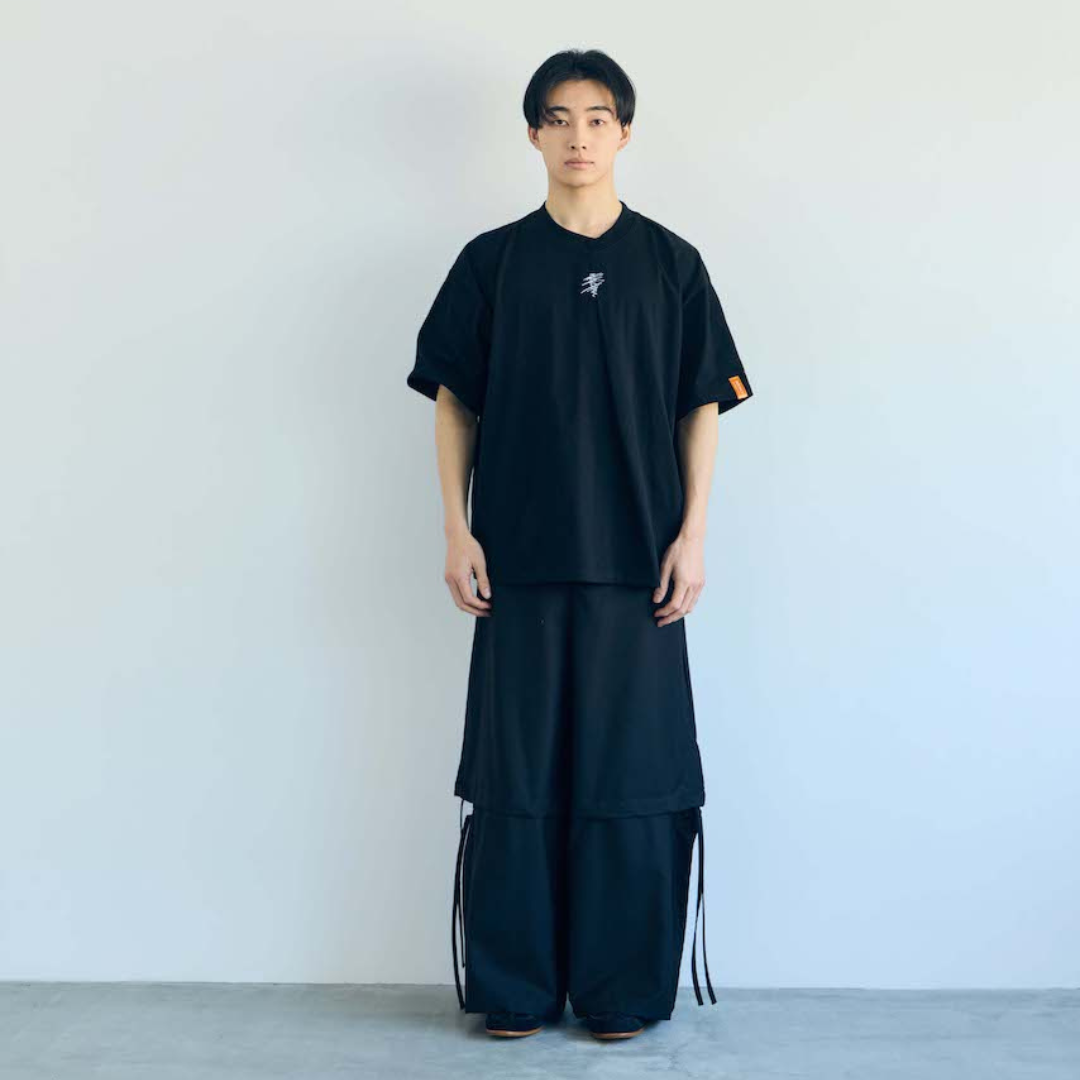 刺繍Tシャツ (BLACK)