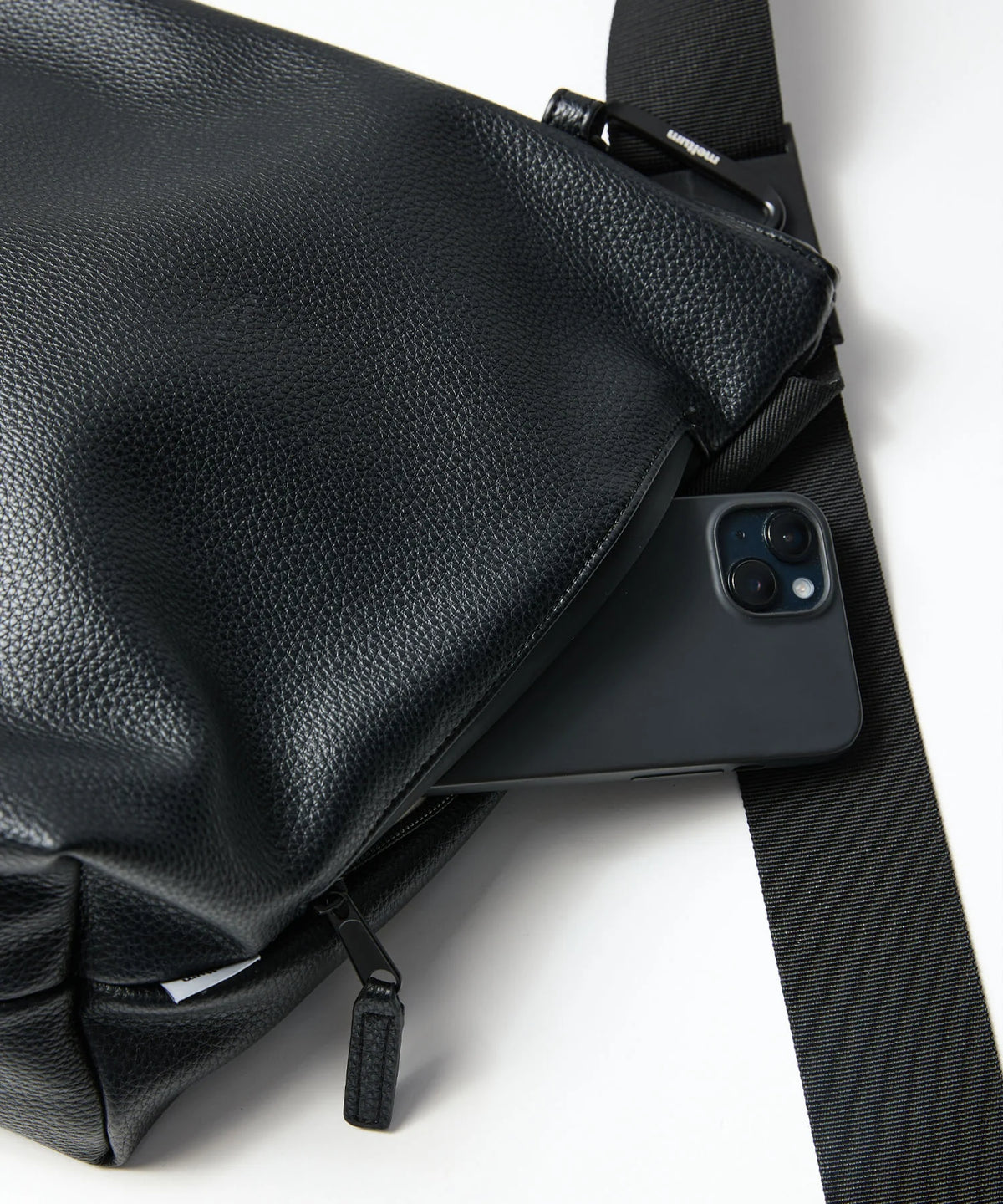 LEATHER MESSENGER BAG(M)