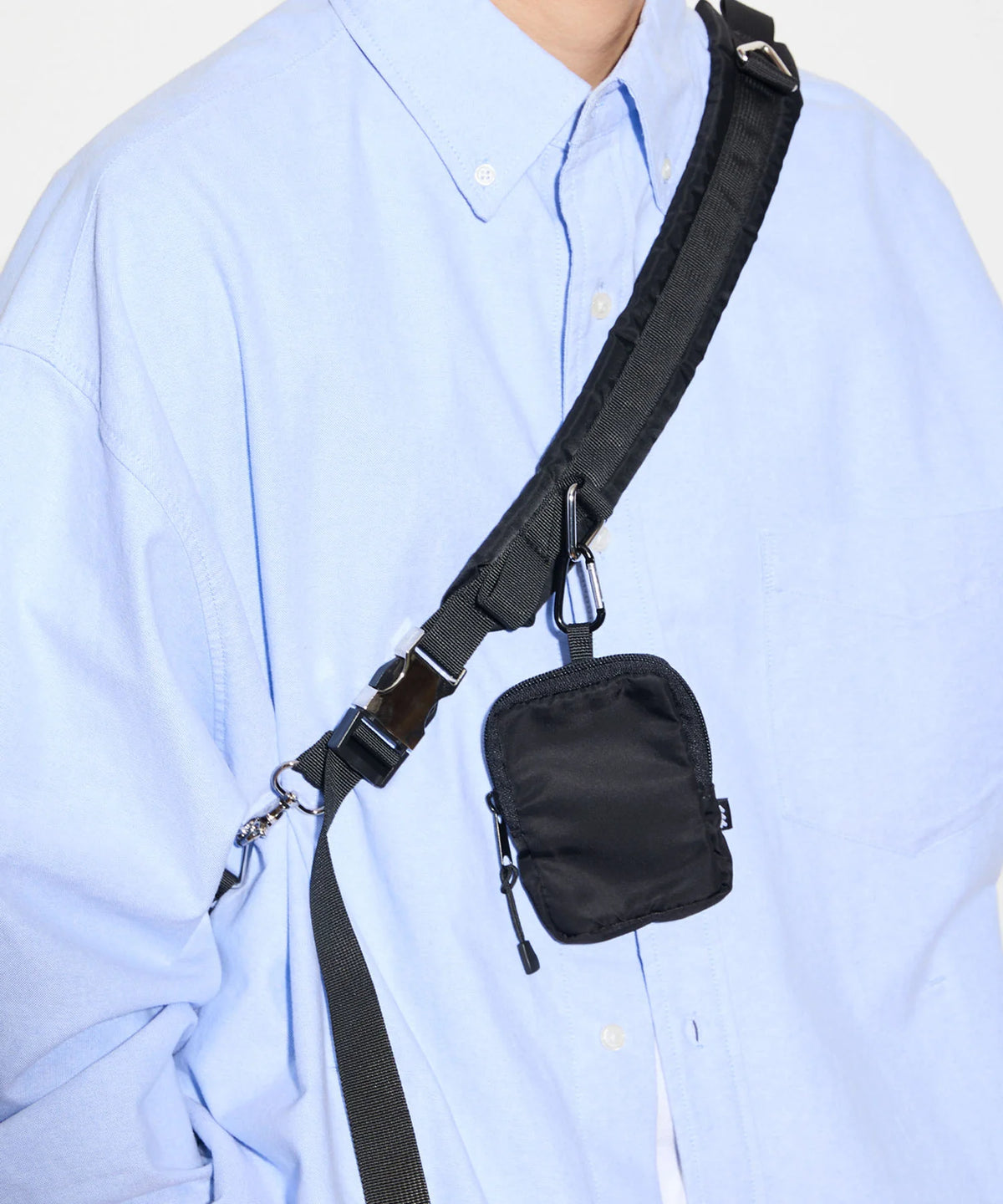 POUCH SHOULDER BAG