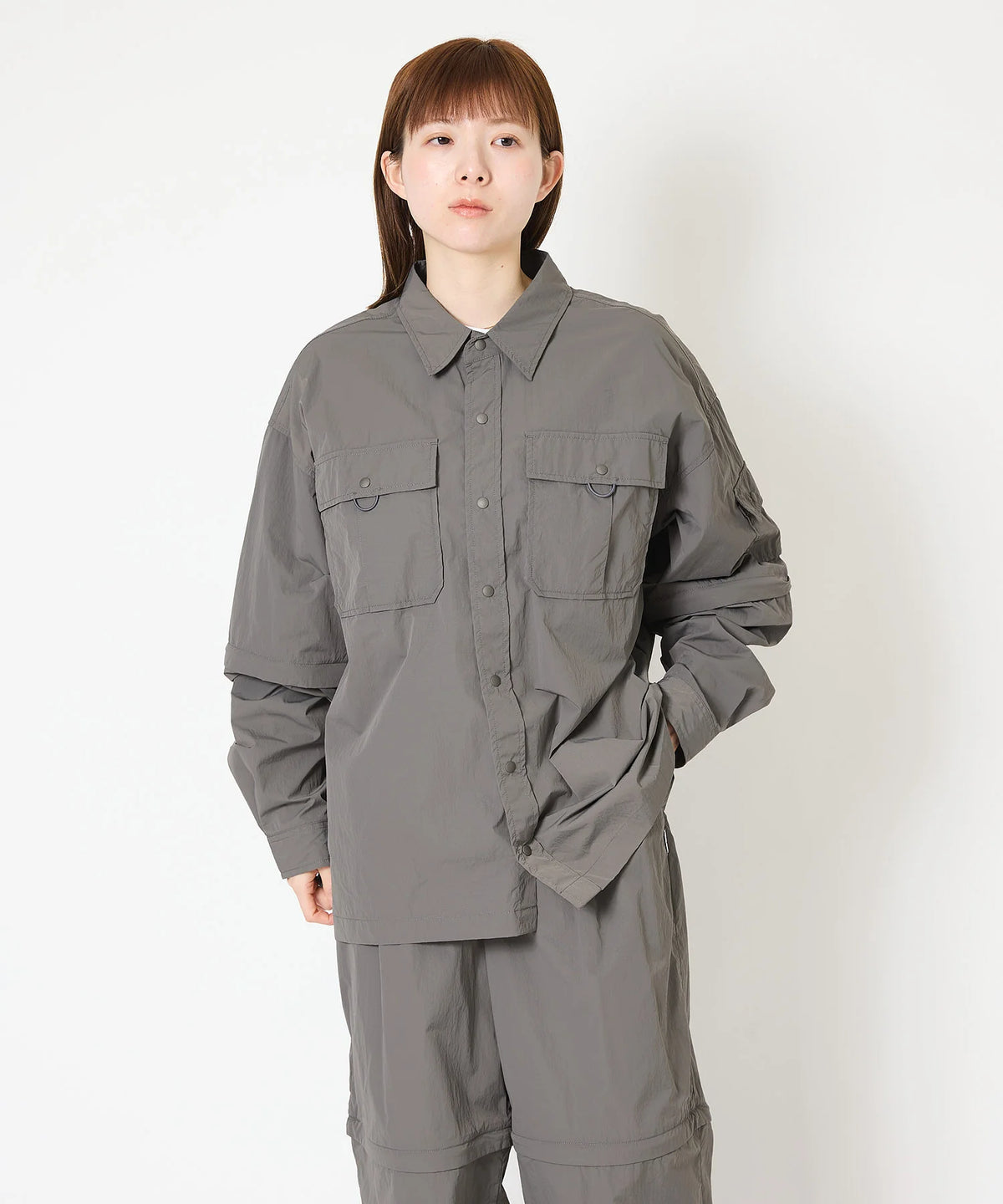 DETACHABLE TECH SHIRT