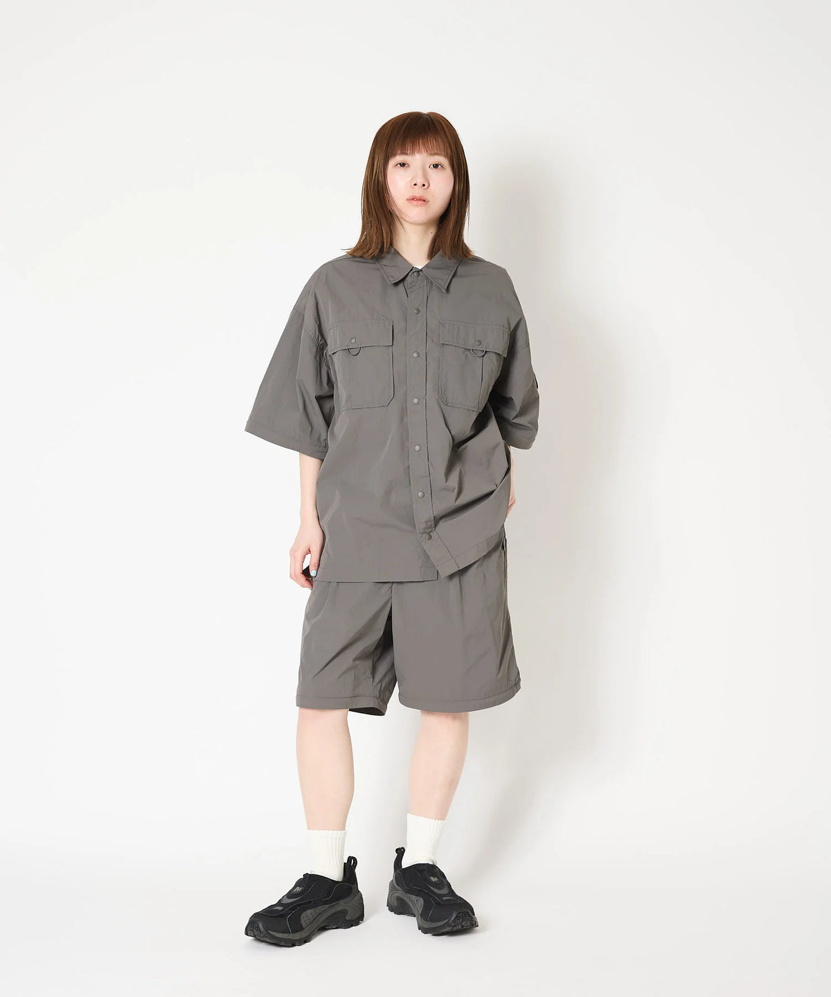 DETACHABLE TECH PANTS