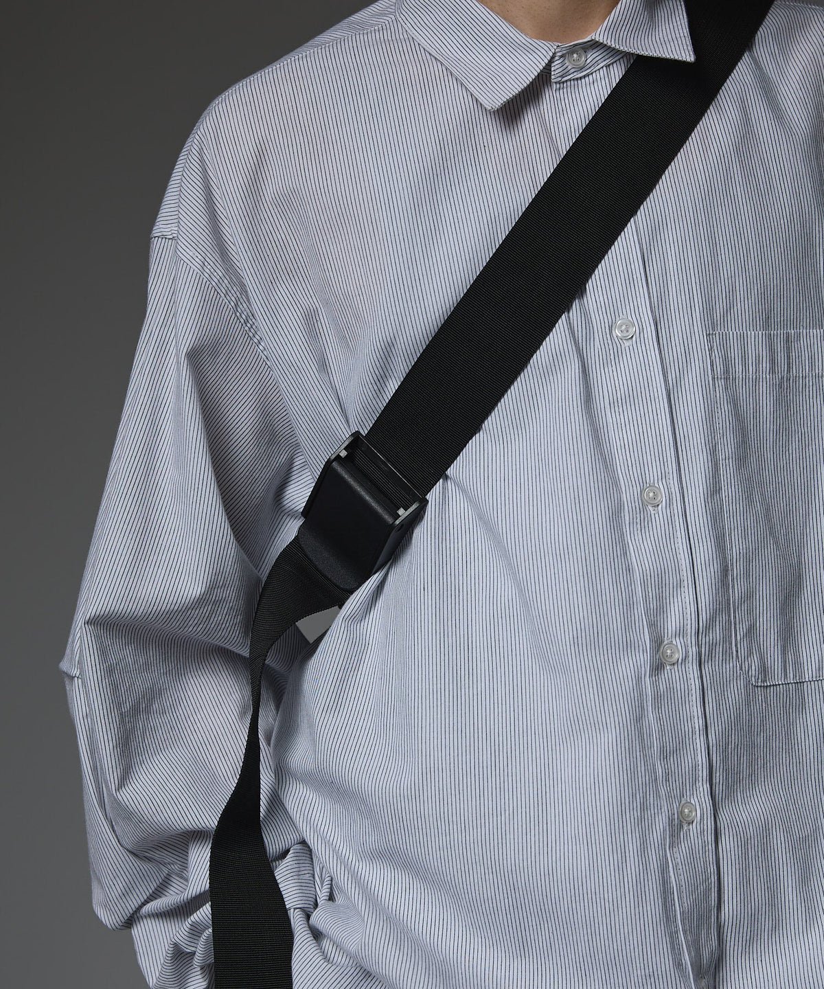 NYLON MESSENGER BAG(M)