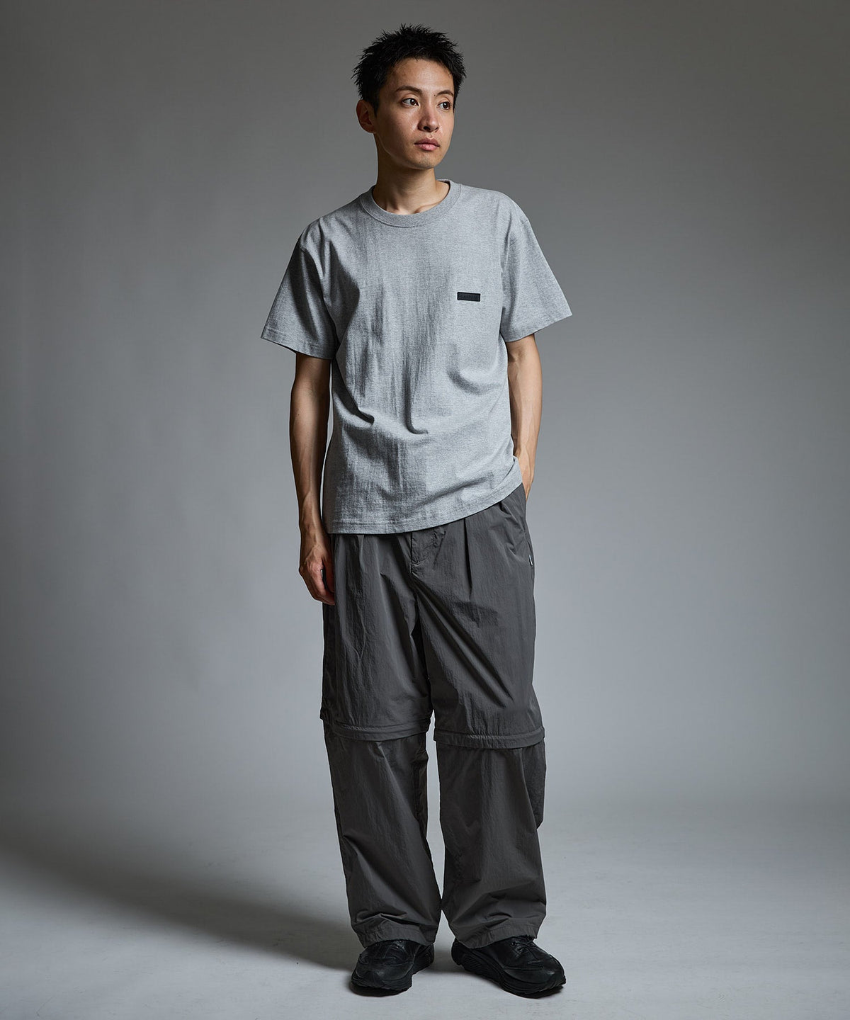 DETACHABLE TECH PANTS