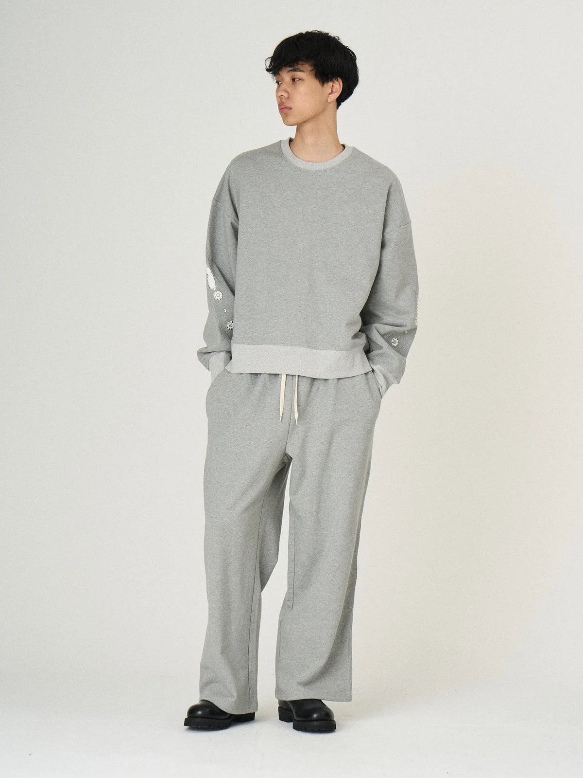 STUD'S PULLOVER