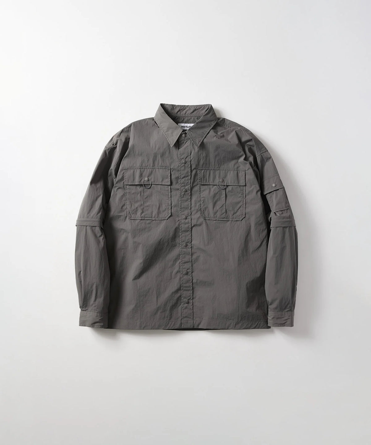 DETACHABLE TECH SHIRT