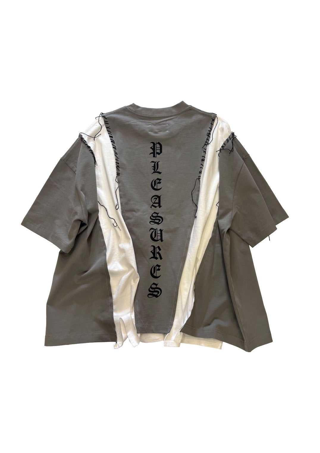 PLEASURES × DISCOVERED DOCKING WIDE TEE