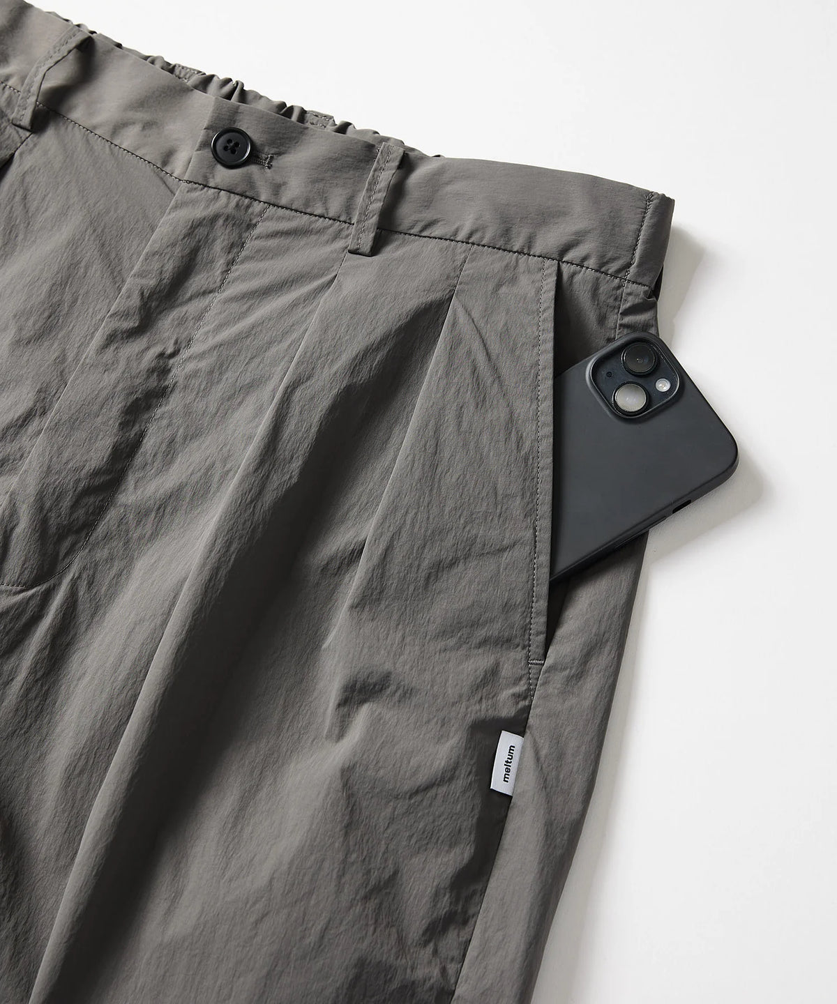 DETACHABLE TECH PANTS