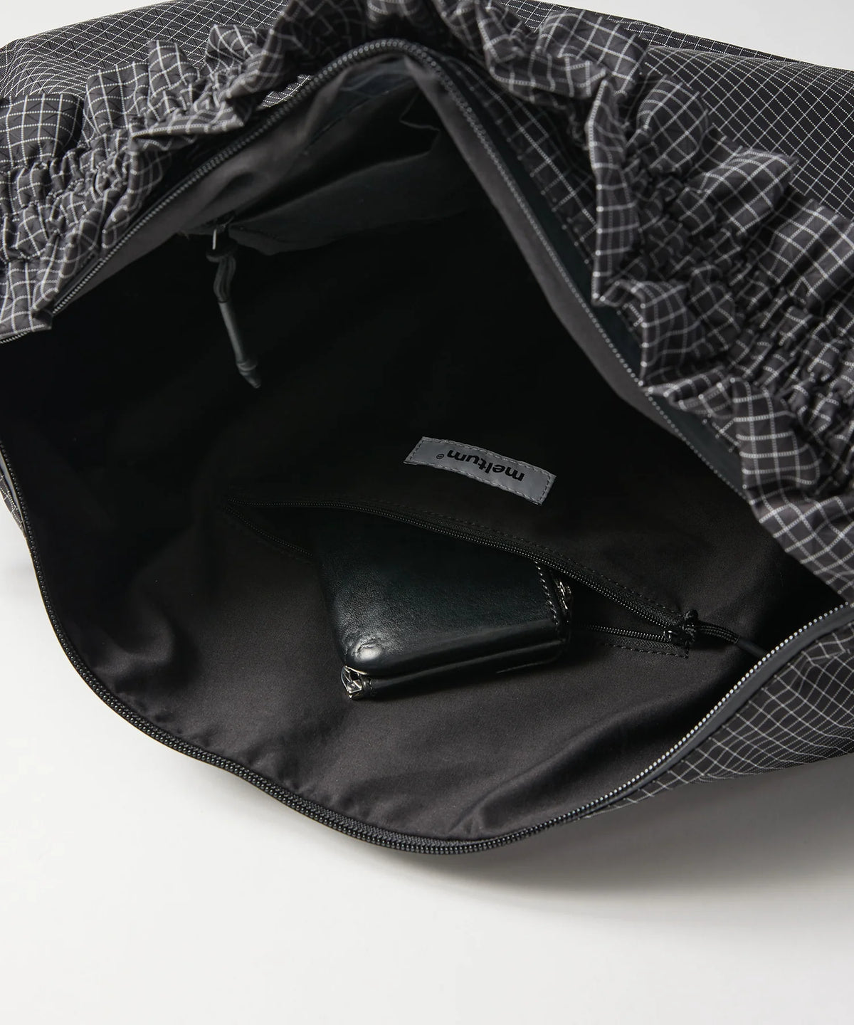GATHER MESSENGER BAG