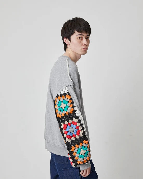CROCHET SLEEVE SWEAT