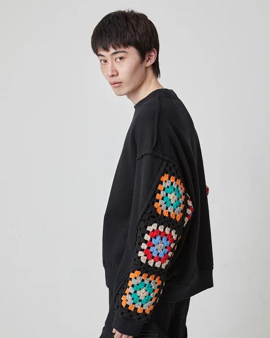 CROCHET SLEEVE SWEAT